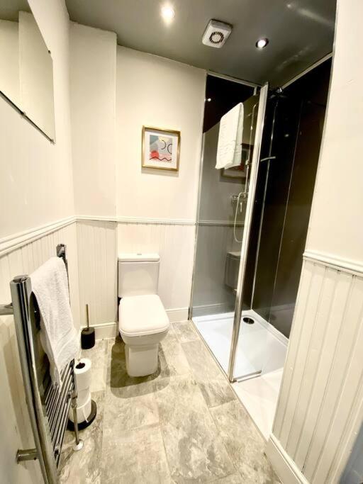 Anchored Homely Apartment In Historic Centre ペイズリー エクステリア 写真